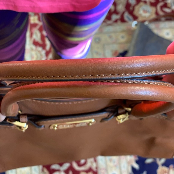 🍁SOLD🍁Michael Kors handbag - Picture 8 of 16